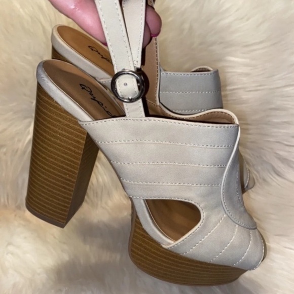 QUPID Slingback Sandals Heels Size  6 Neutral Beige Open Toe Block Heel - Picture 12 of 14